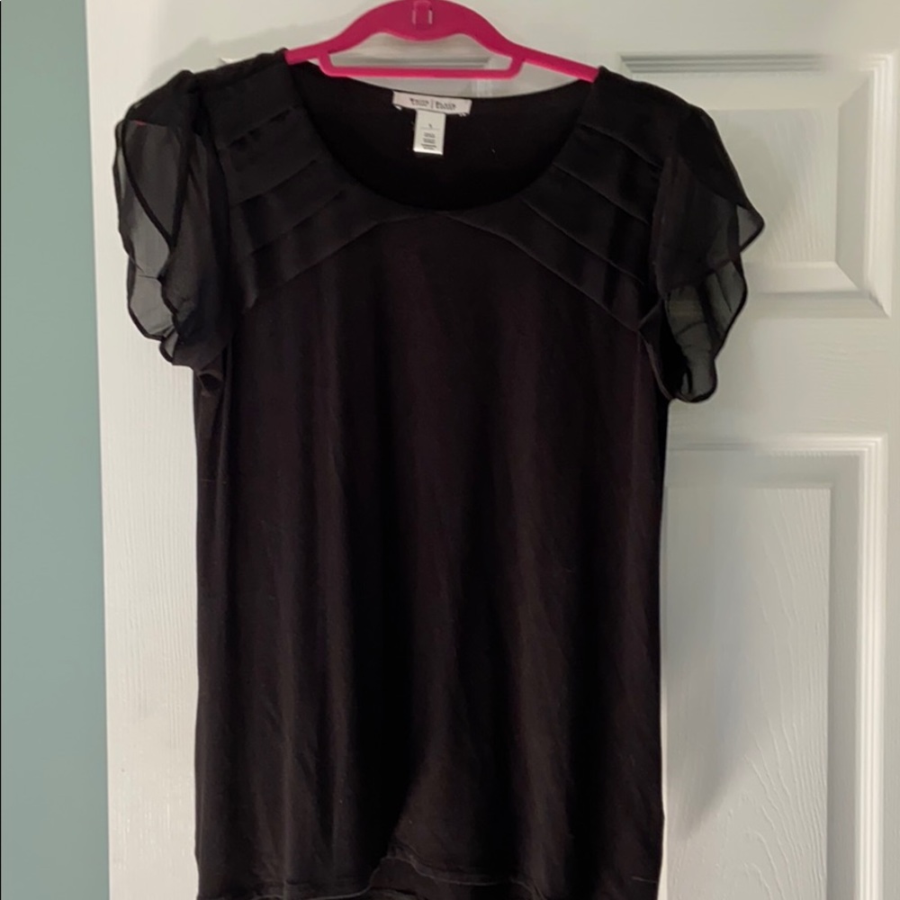 Black T-shirt with sheer detail on sleeves